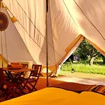 Under Canvas Bornholm Hotel Ostermarie
