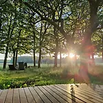 Under Canvas Bornholm * Ostermarie