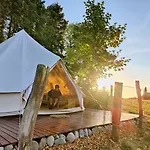Under Canvas Bornholm Ostermarie