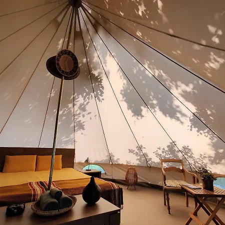 Under Canvas Bornholm Hotel *