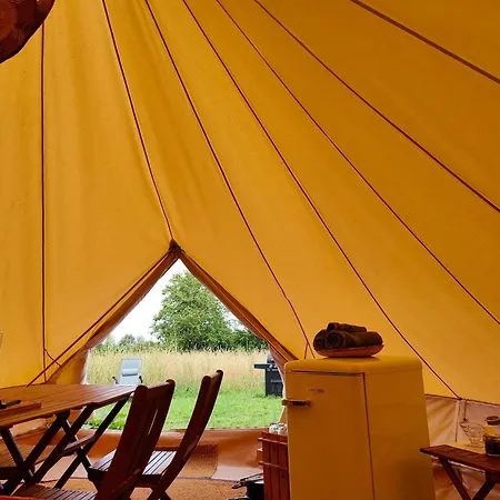 Under Canvas Bornholm Hotel *