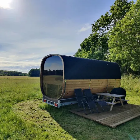 Under Canvas Bornholm * Ostermarie
