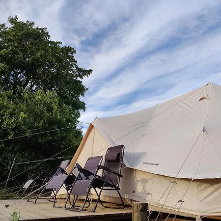 Hotel Under Canvas Bornholm Ostermarie