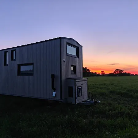 Under Canvas Bornholm Отель *