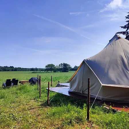 Under Canvas Bornholm Hotell Ostermarie