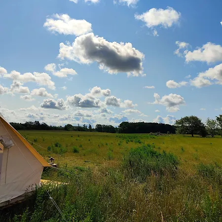 Hotell Under Canvas Bornholm Ostermarie