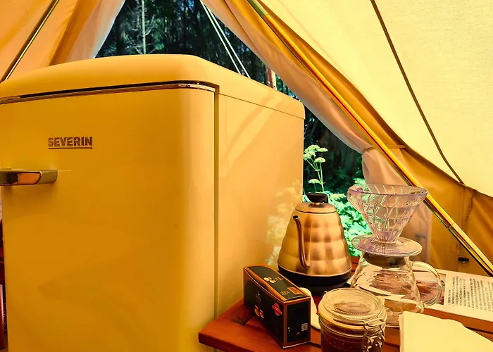 Hotel Under Canvas Bornholm Ostermarie